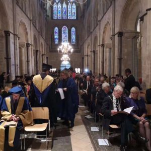 Phd 與 DBA的差別？企業管理博士的好處