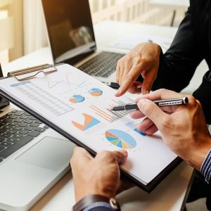 白金漢大學：追尋卓越的財務金融和會計碩士學位之路