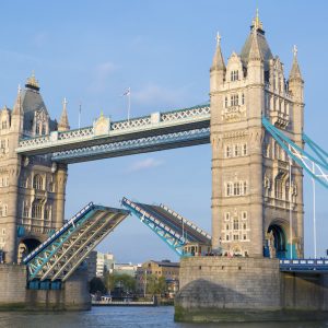 英國MBA修業方式為何？英國MBA費用為何？