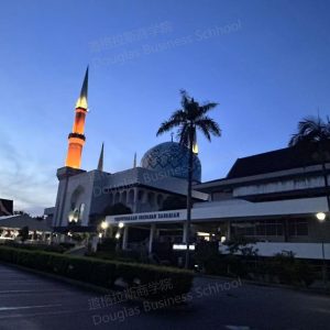 台灣在職專班 MBA 的好處：兼顧工作與學業，提升職場競爭力