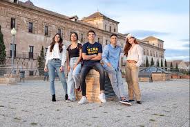 熱烈祝賀9位博士畢業生圓夢成功，展翅高飛！